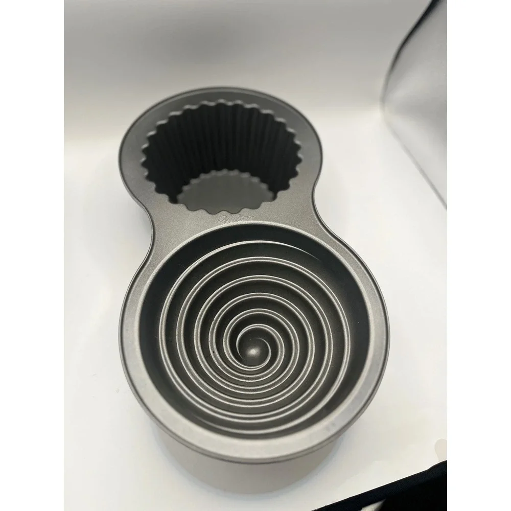 Wilton Giant Cupcake Pan 3D Large Smash Cake Mold Non-Stick Steel Gray 2105-5015